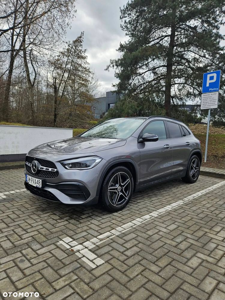Mercedes - Benz GLA