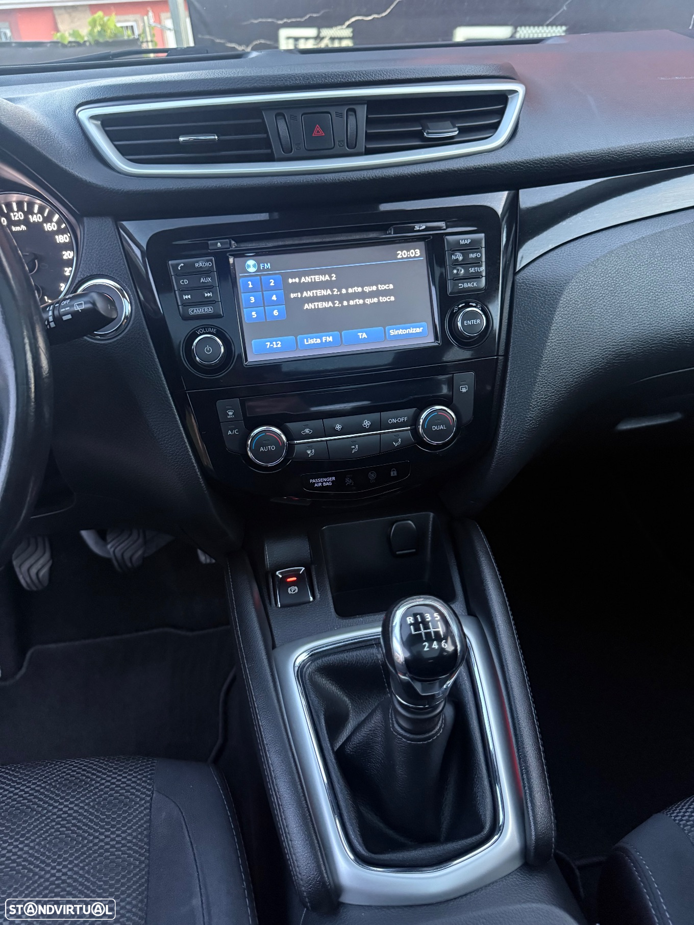 Nissan Qashqai 1.5 dCi N-Connecta - 13
