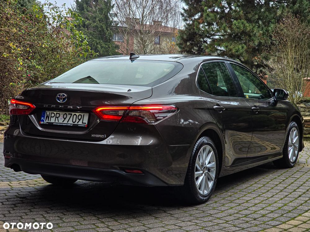 Toyota Camry 2.5 Hybrid Comfort CVT - 11