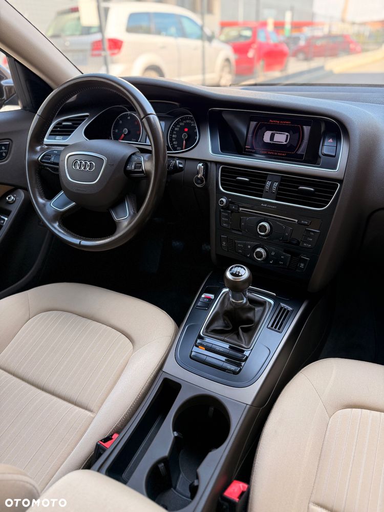 Audi A4 Avant - 19