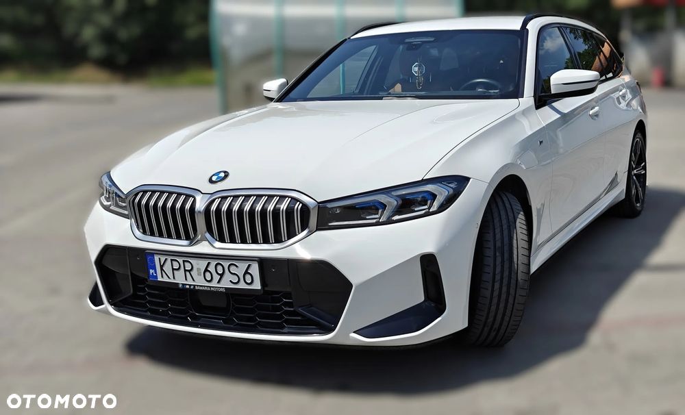 BMW Seria 3 320d xDrive mHEV M Sport - 33