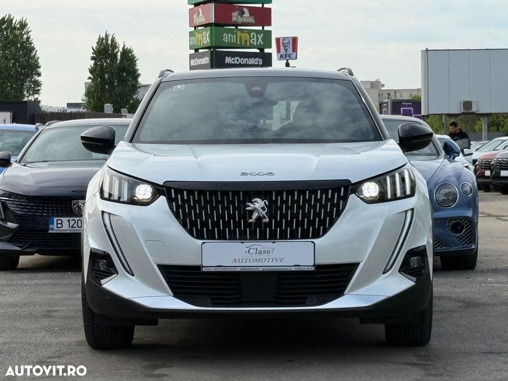 Peugeot 2008 1.2 L PureTech STT EAT8 GT Line - 3