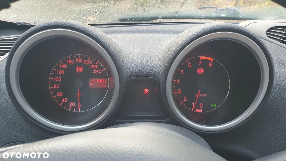 Alfa Romeo 156 1.8 TS Progression - 12