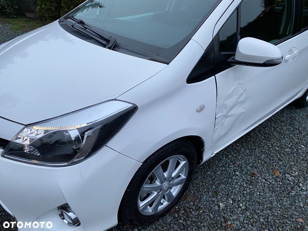 Toyota Yaris - 11