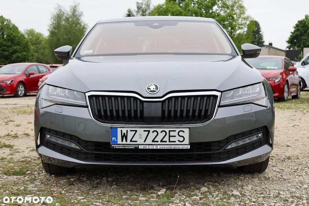 Skoda Superb 2.0 TDI SCR Active DSG - 7