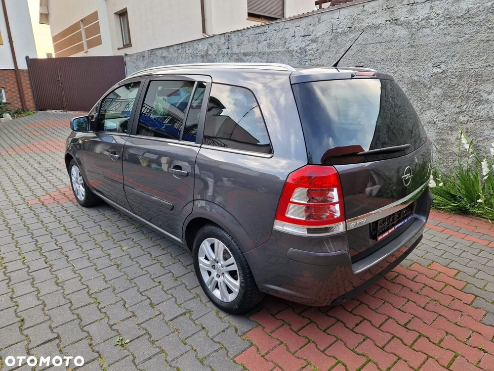 Opel Zafira 1.8 Cosmo EasyTronic EU5 - 6