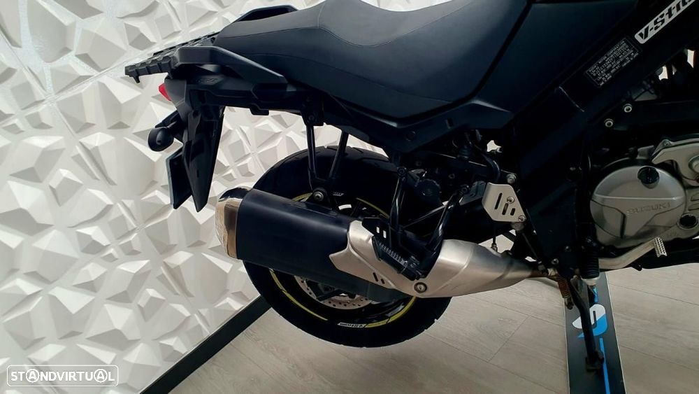 Suzuki v-strom DL 650 - 7
