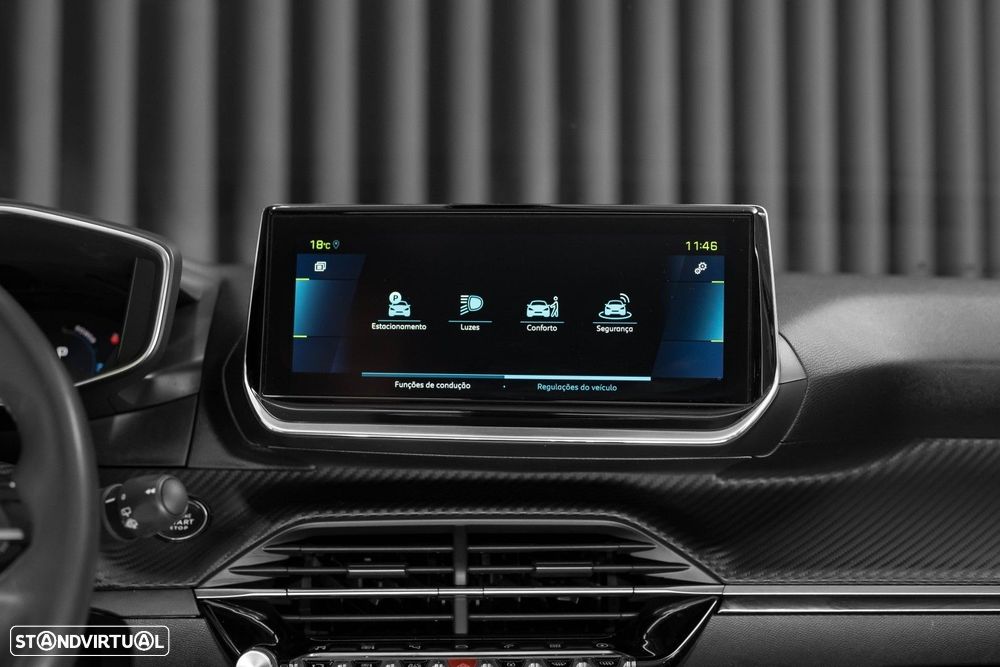 Peugeot e-2008 Allure - 22