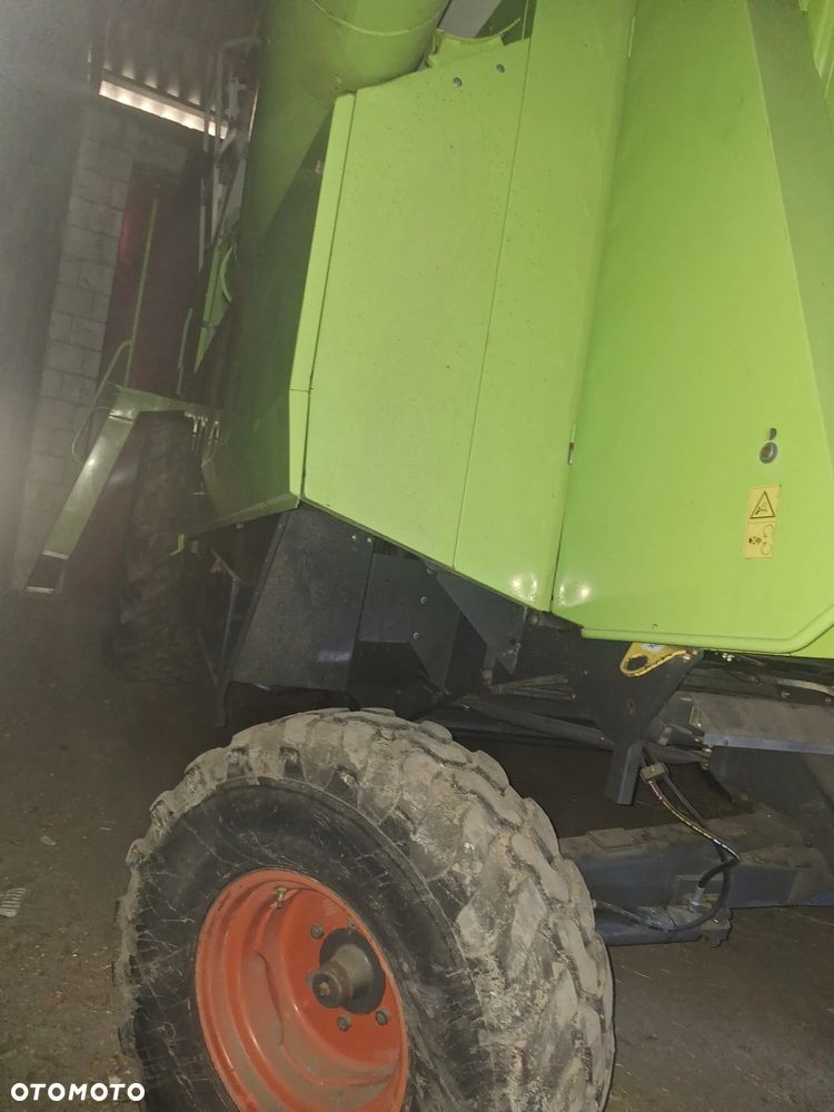 Claas Medion 310 - 3