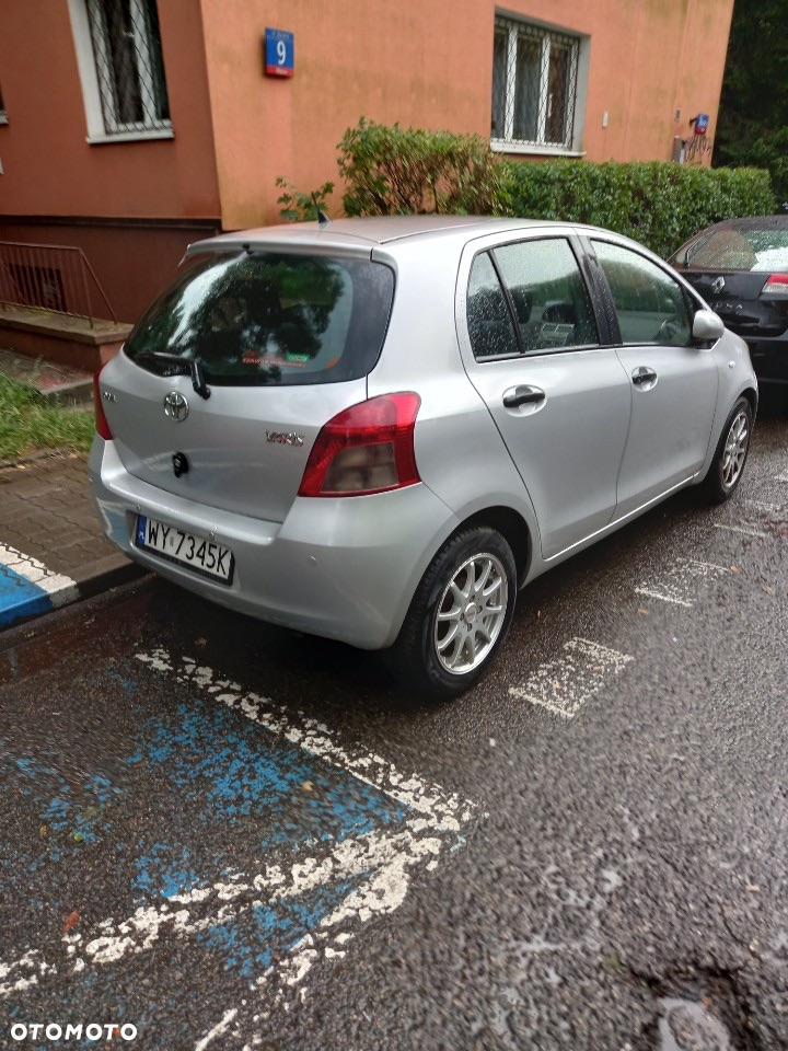Toyota Yaris - 5