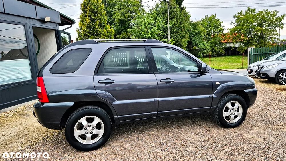 Kia Sportage 2.0 Expedition + - 11