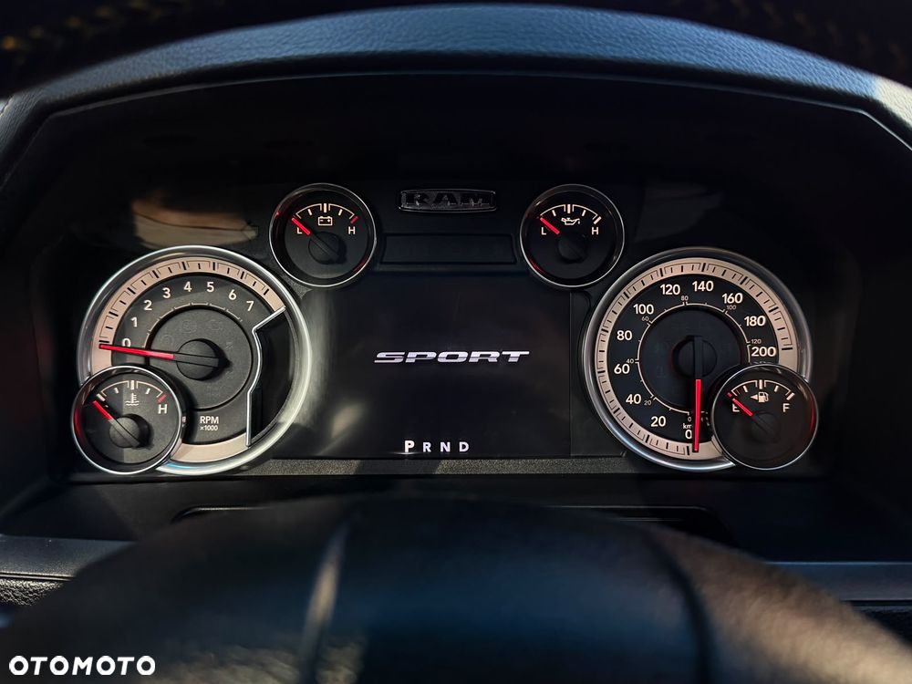 Dodge RAM - 14