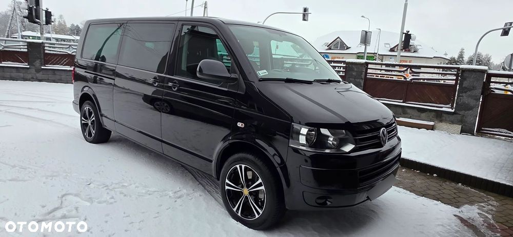 Volkswagen Caravelle - 1