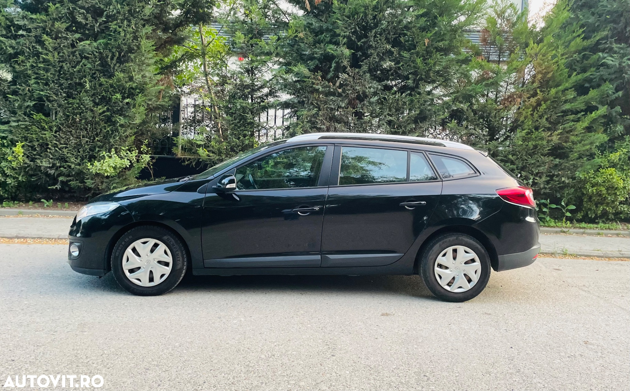 Renault Megane ENERGY dCi 110 Start & Stop LIMITED - 39