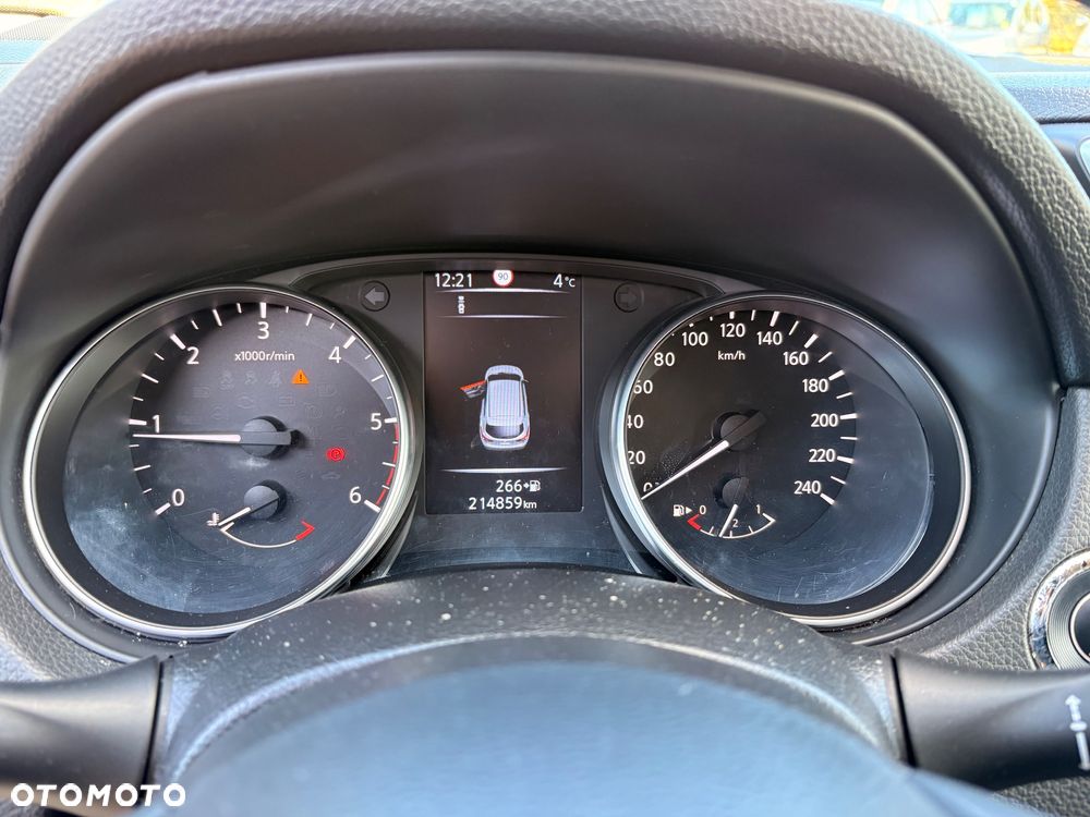 Nissan Qashqai 1.5 dCi Tekna EU6 - 14