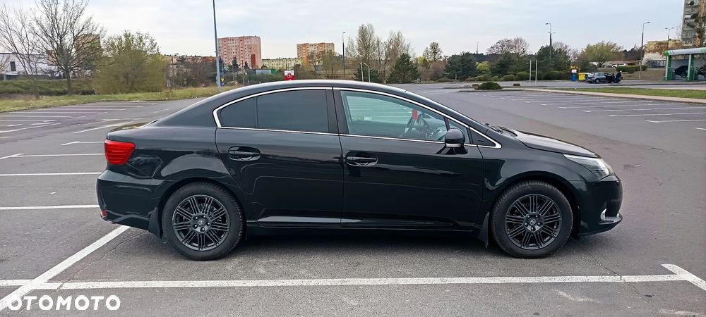 Toyota Avensis 2.0 D-4D Premium - 3