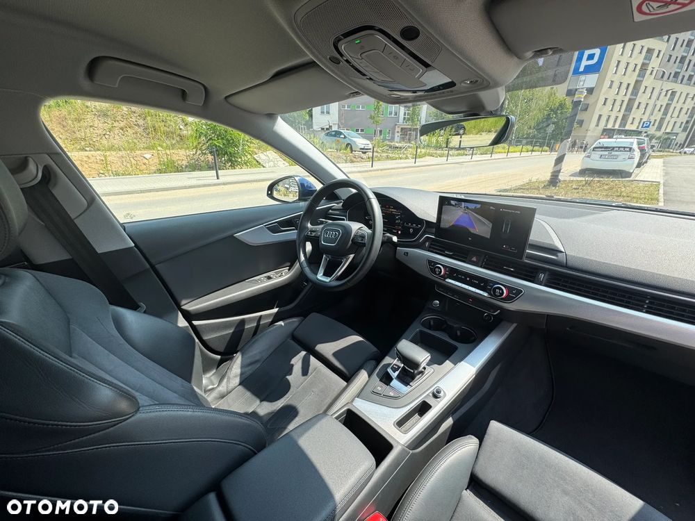Audi A4 Limousine 35 TFSI mHEV Advanced S tronic - 14