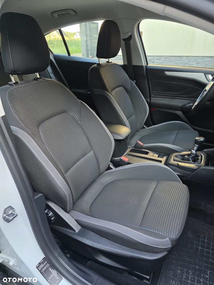 Ford Focus 1.5 EcoBlue Active - 9