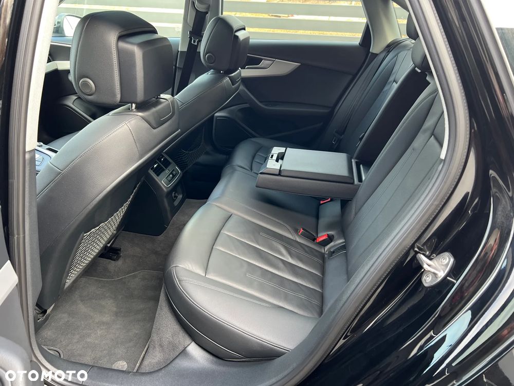 Audi A4 Limousine 2.0 TFSI quattro S tronic design - 26