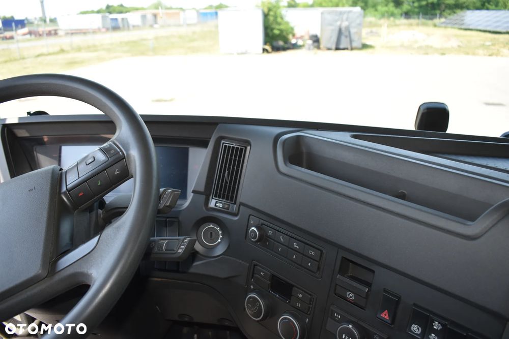 Volvo FM 460 - 17