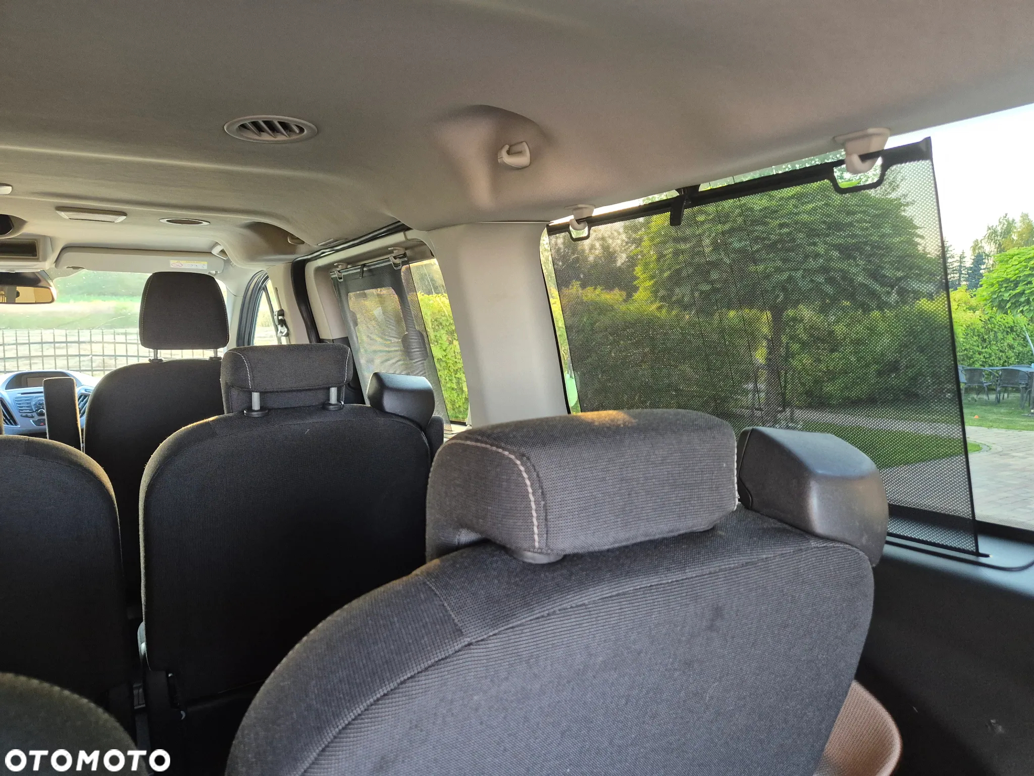 Ford Tourneo Custom - 11