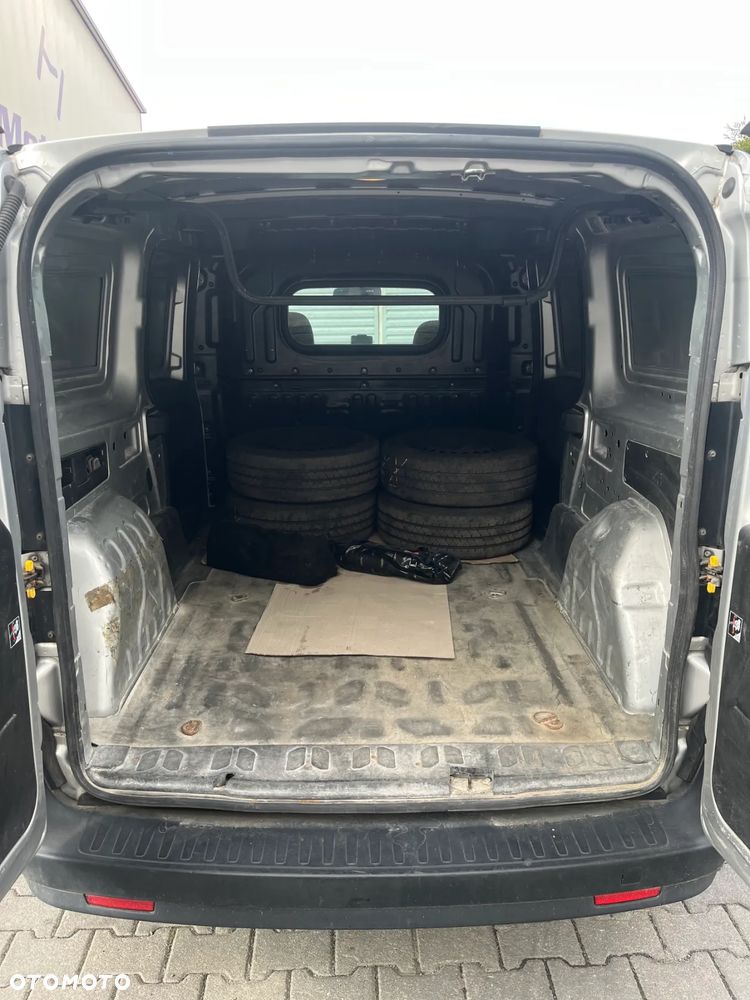 Fiat Doblo - 10
