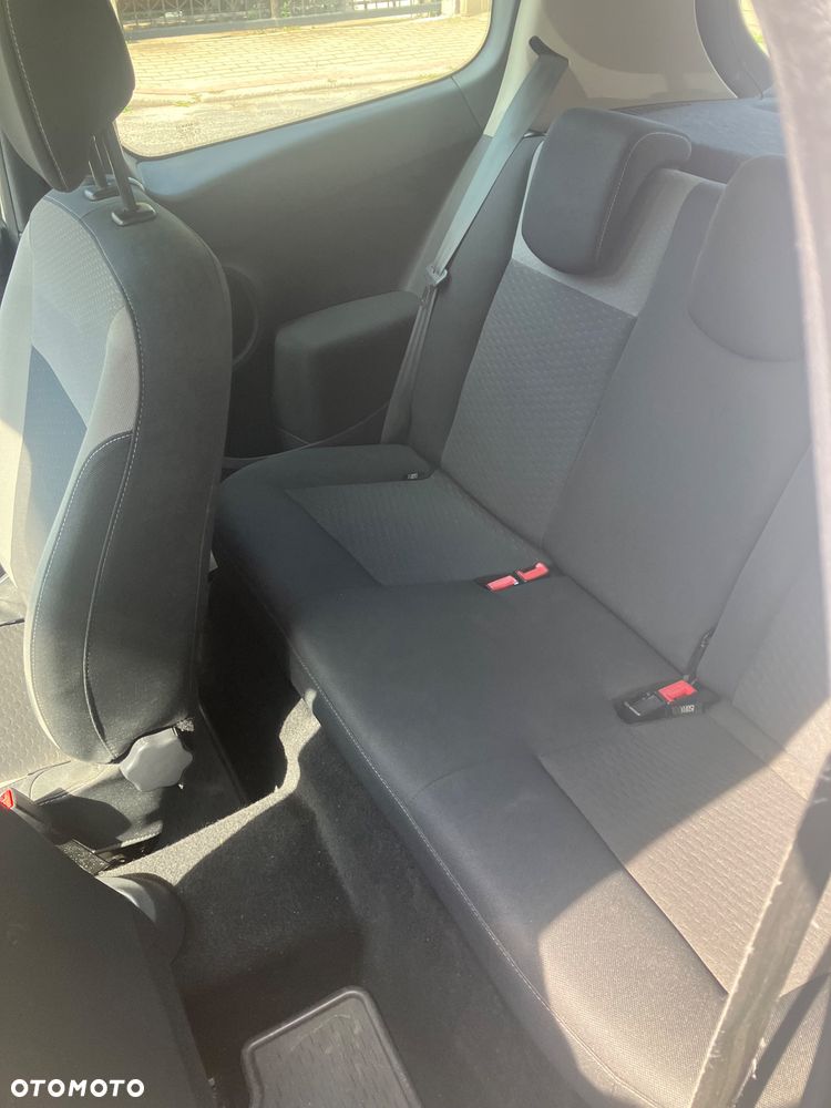 Renault Clio 1.5 dCi Alize - 8