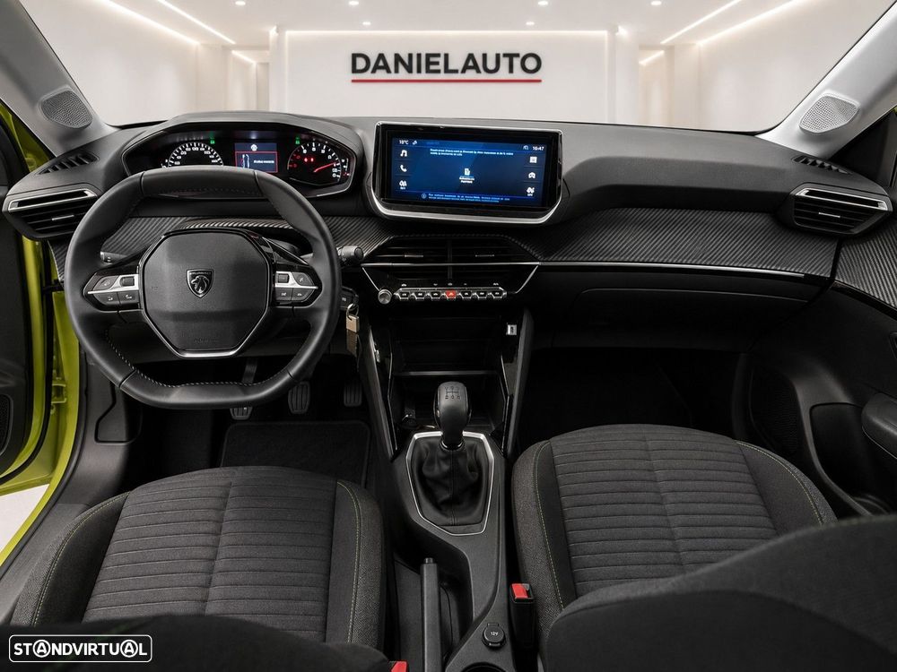Peugeot 208 1.2 PureTech SE Style - 7