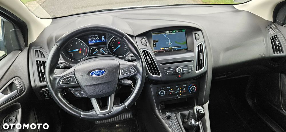 Ford Focus 1.6 TDCi DPF Start-Stopp-System SYNC Edition - 11