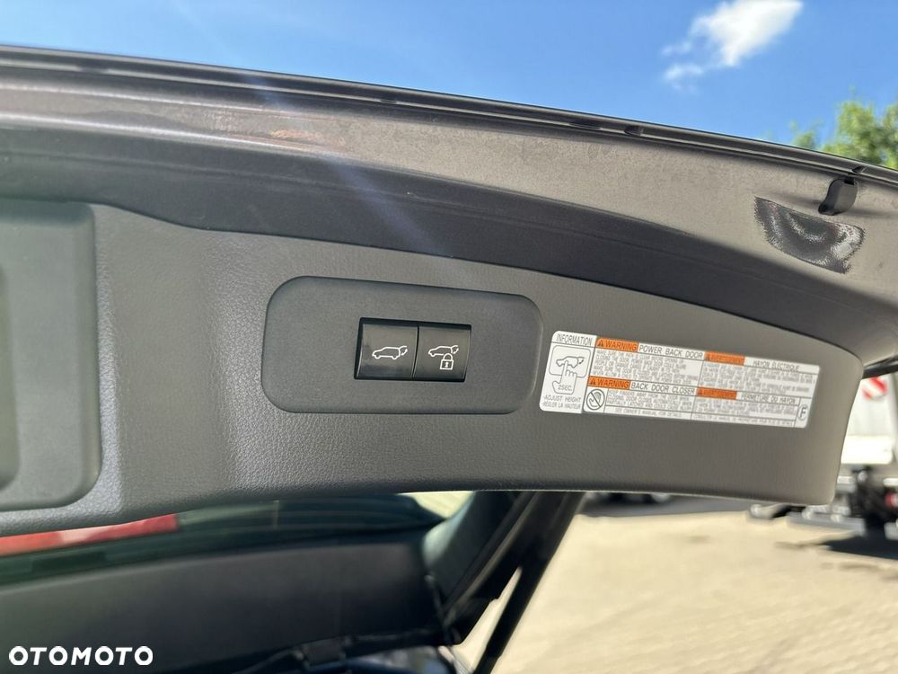 Lexus NX - 22