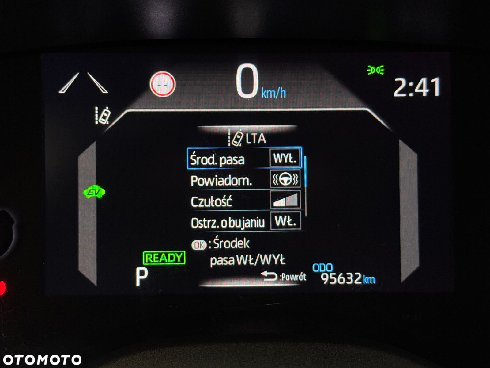 Toyota Yaris Cross Hybrid 1.5 Comfort - 32