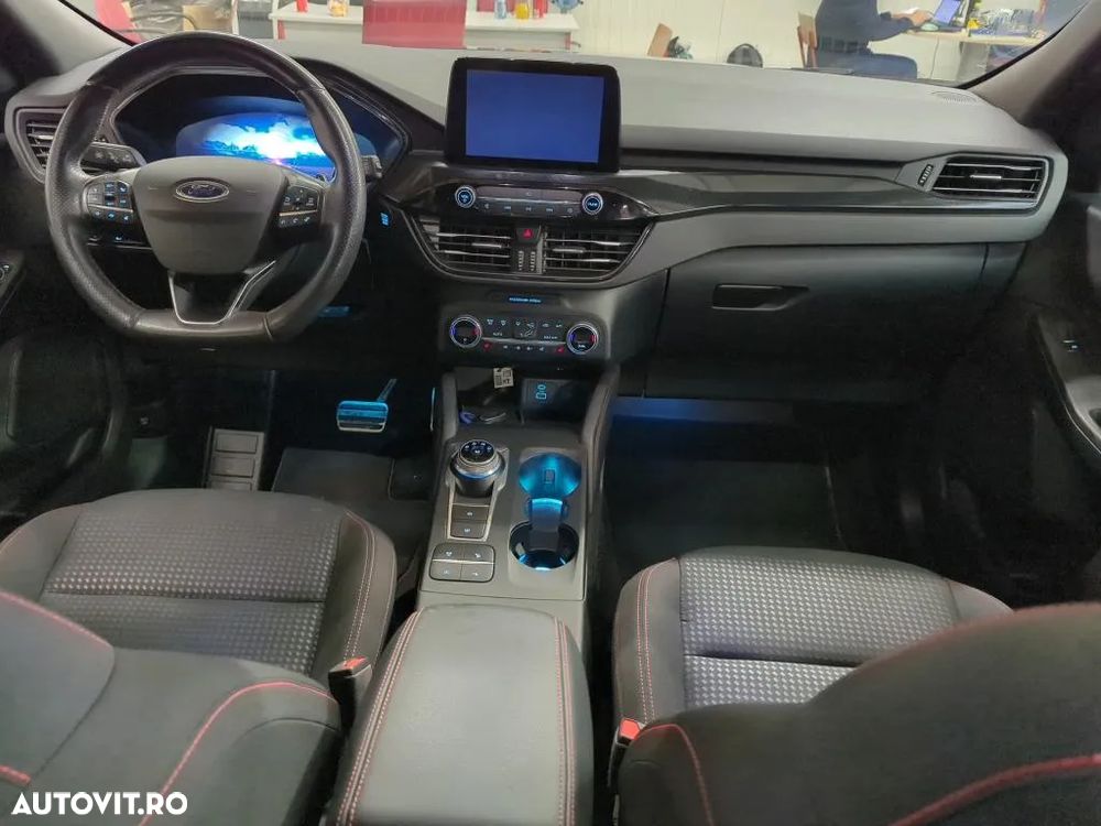 Ford Kuga 2.0 EcoBlue A8 AWD ST Line - 3