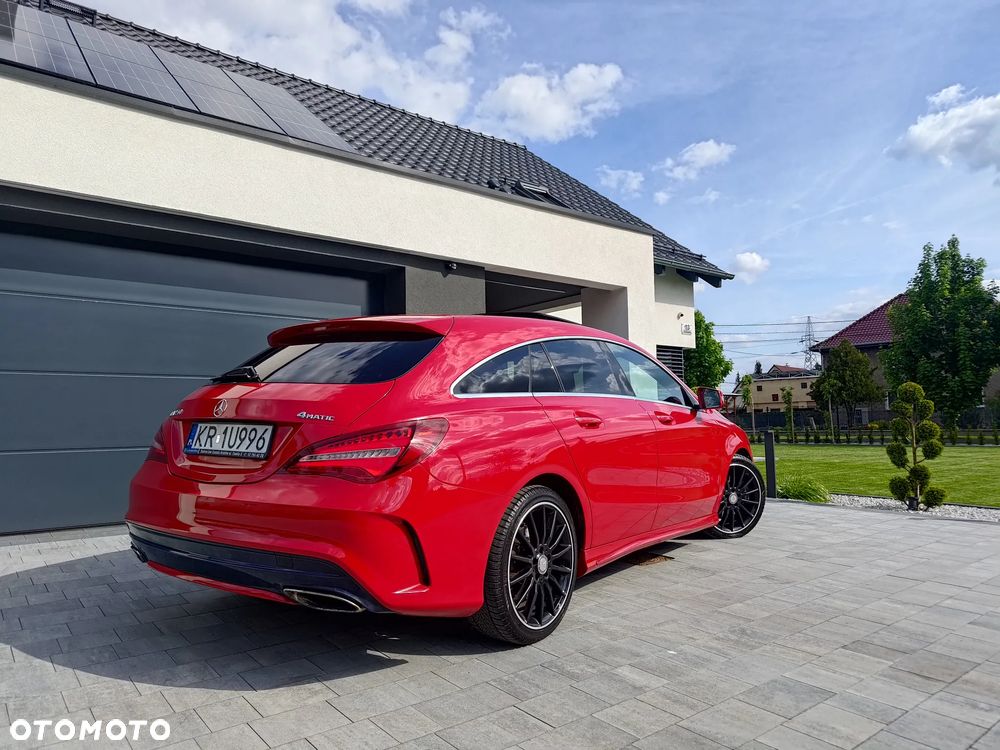 Mercedes-Benz CLA 250 4-Matic AMG Line - 3