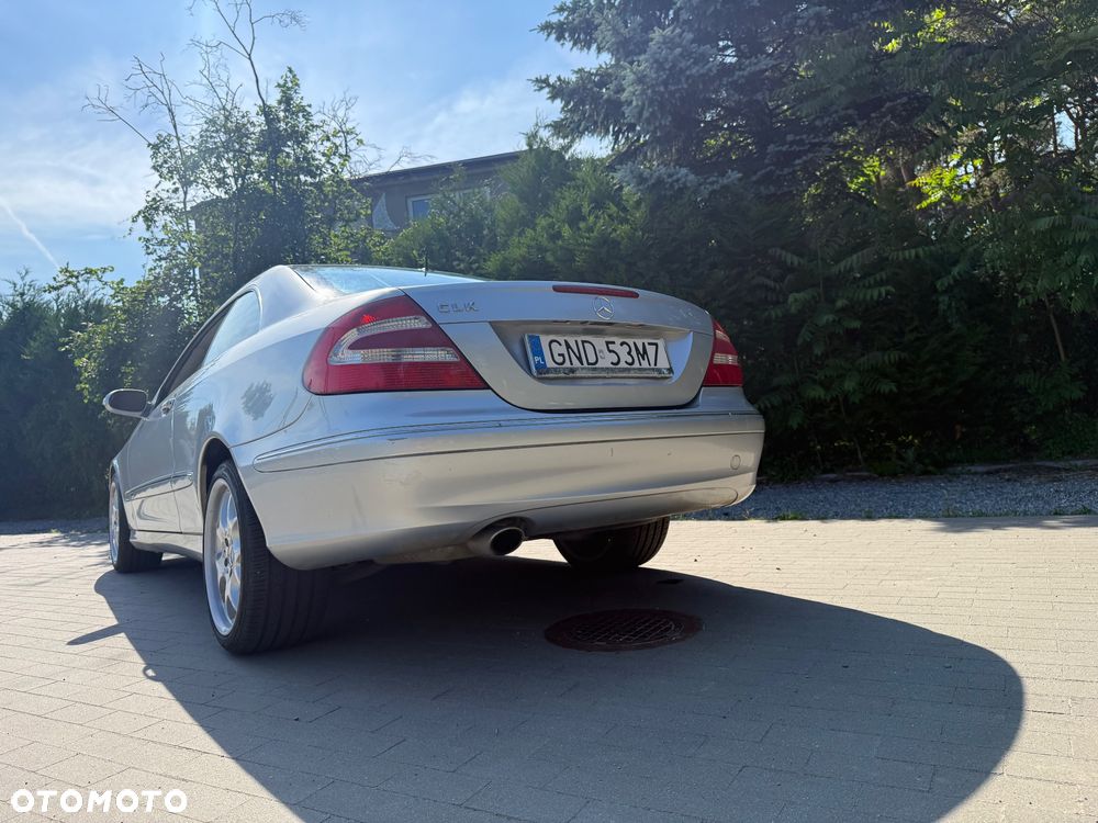 Mercedes-Benz CLK - 31