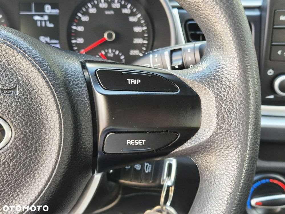 Kia Rio 1.2 M - 18