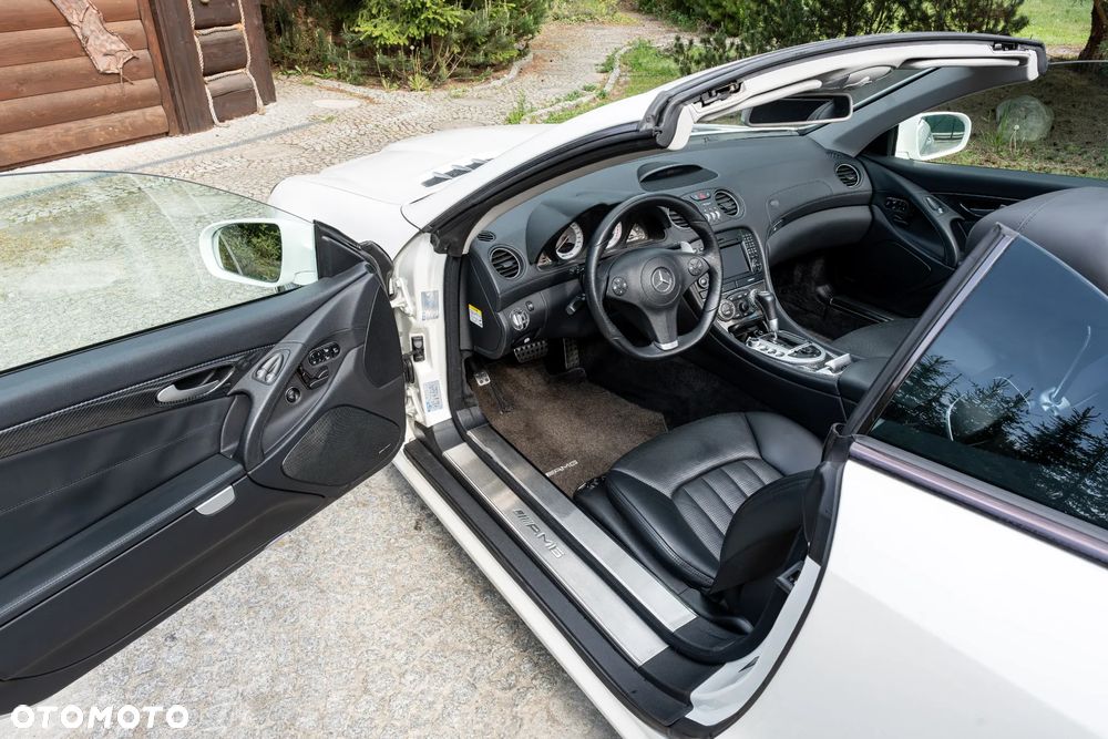 Mercedes-Benz SL 63 AMG - 27
