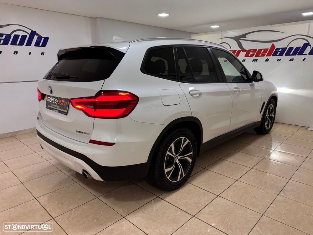 BMW X3 18 d sDrive xLine Auto - 8