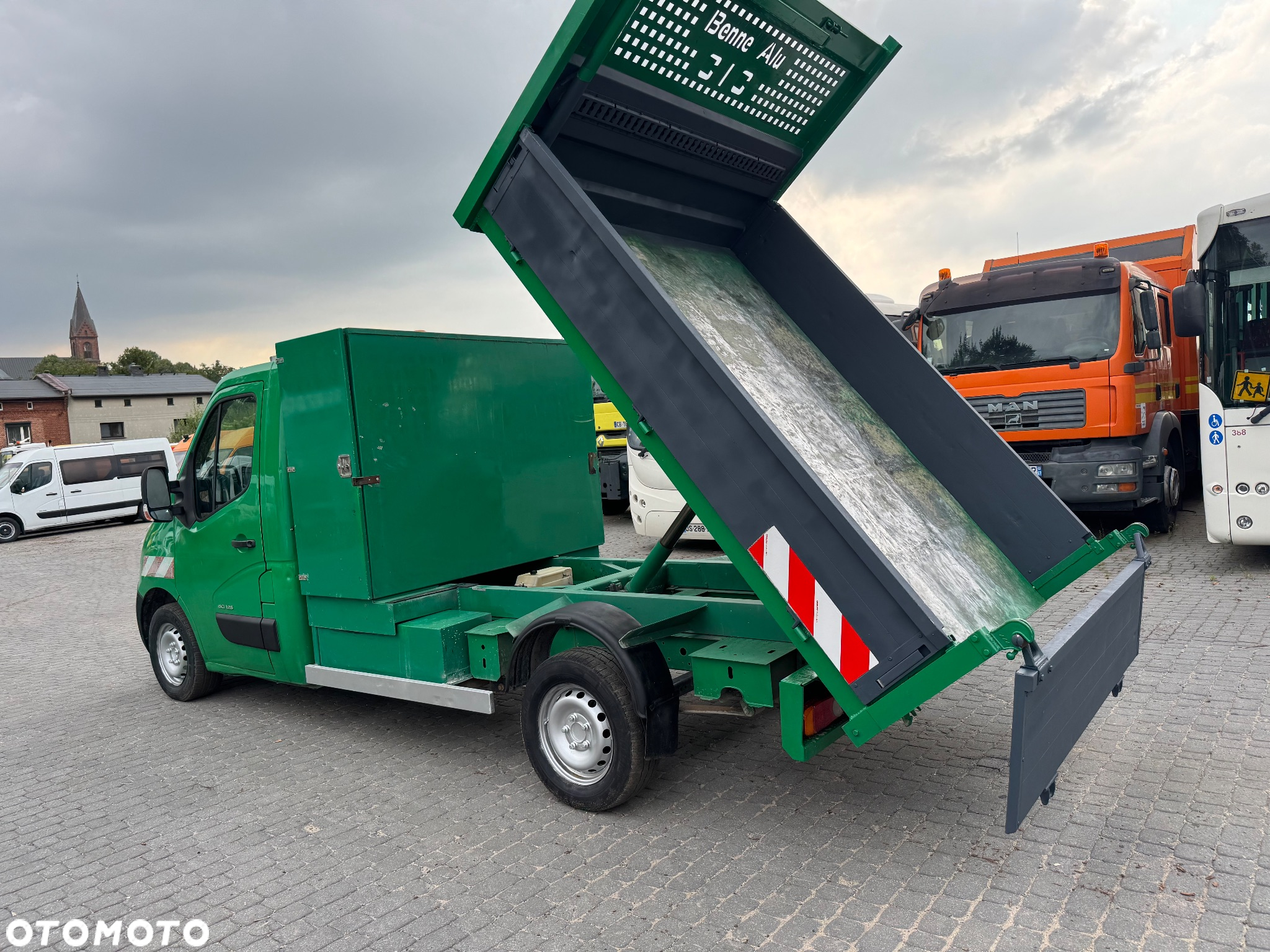 Renault Master Wywrotka 2011  Klima skrzynia narzędziowa - 7