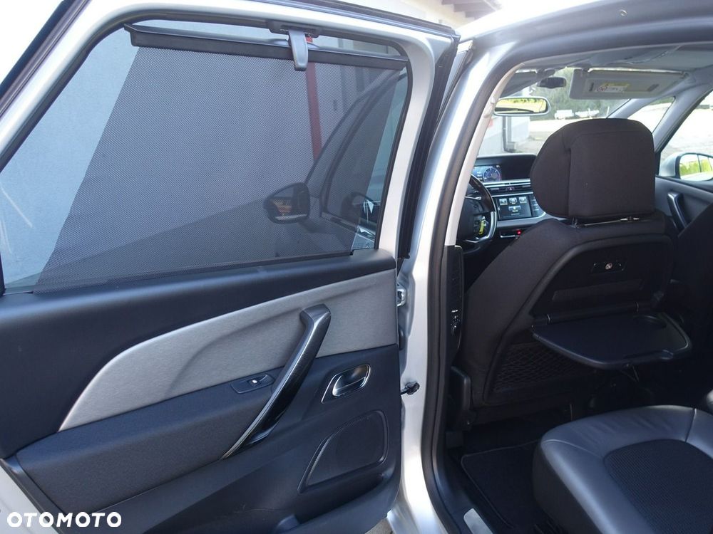Citroën C4 Picasso 1.6 e-HDi Exclusive ETG6 - 17