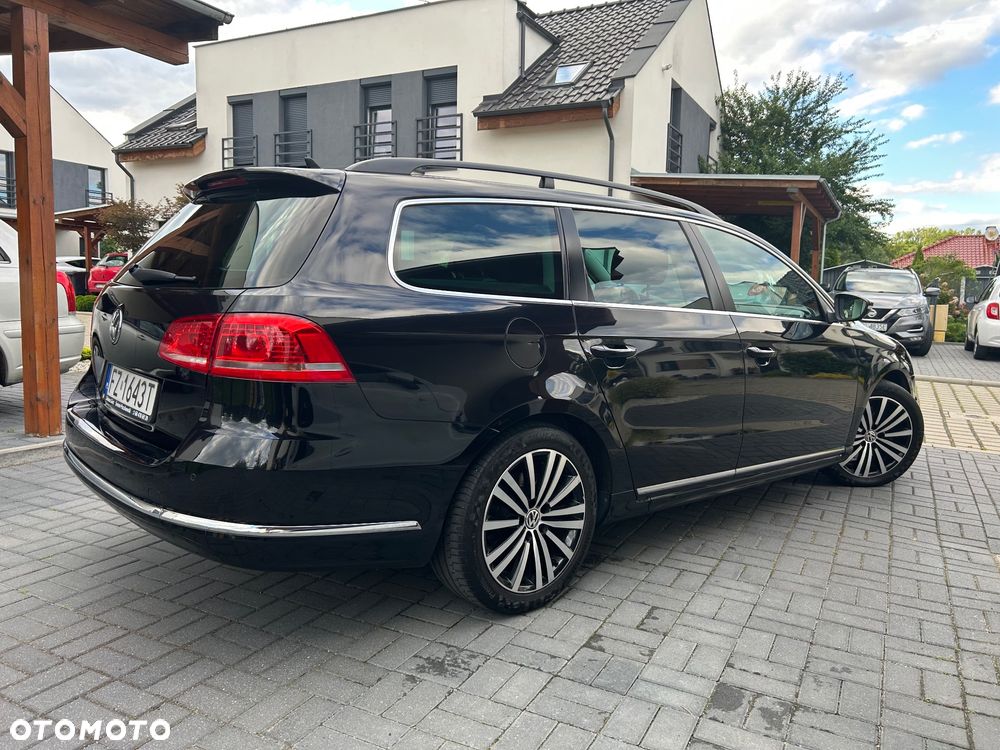 Volkswagen Passat 2.0 TDI DSG BlueMotion Technology R-Line - 5