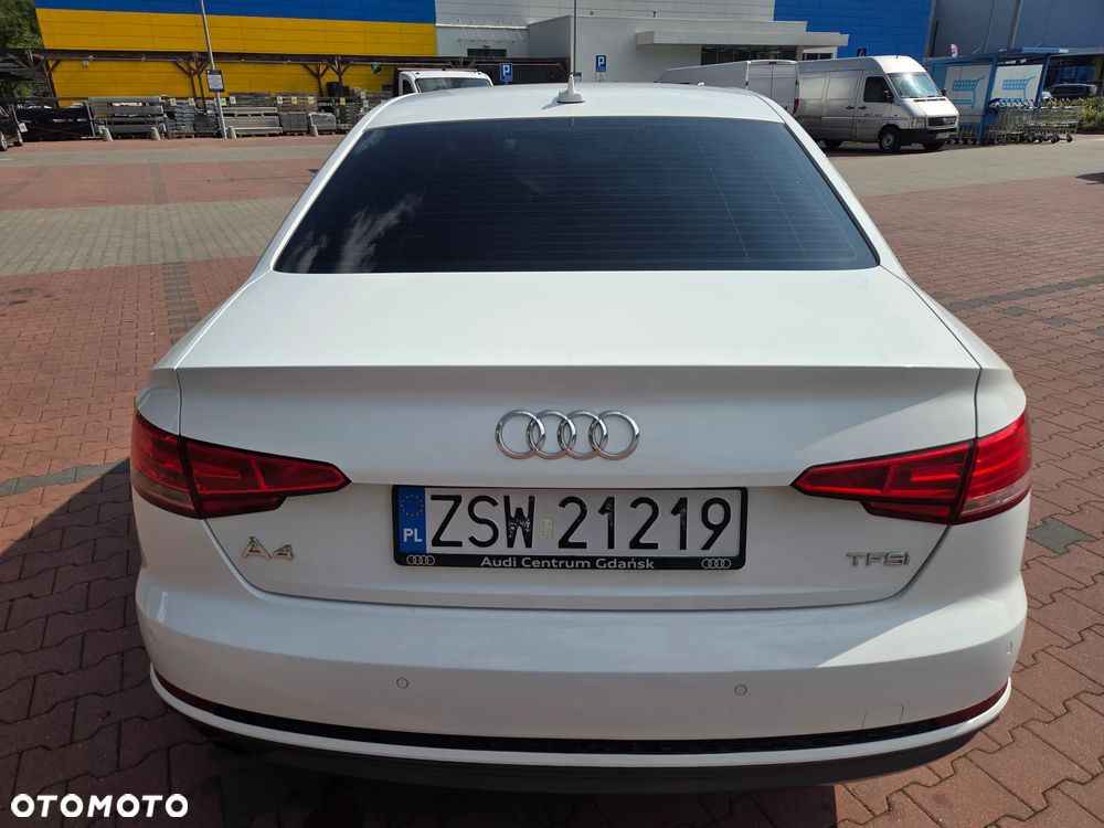 Audi A4 Limousine 1.4 TFSI S tronic - 7