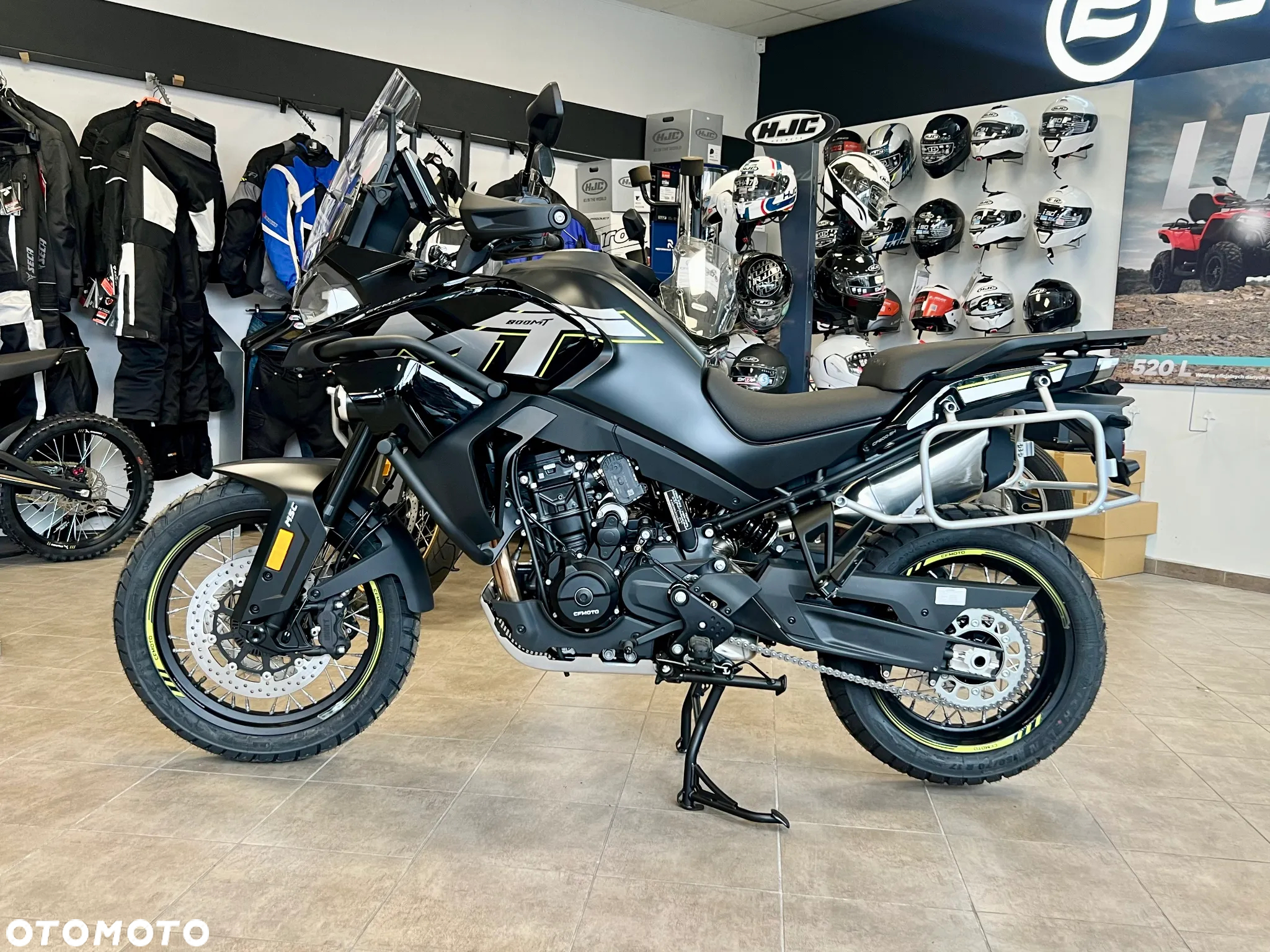 CFMoto MT - 2