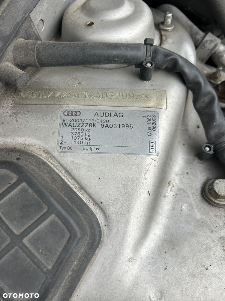 Audi A4 Avant 2.0 TDI - 11