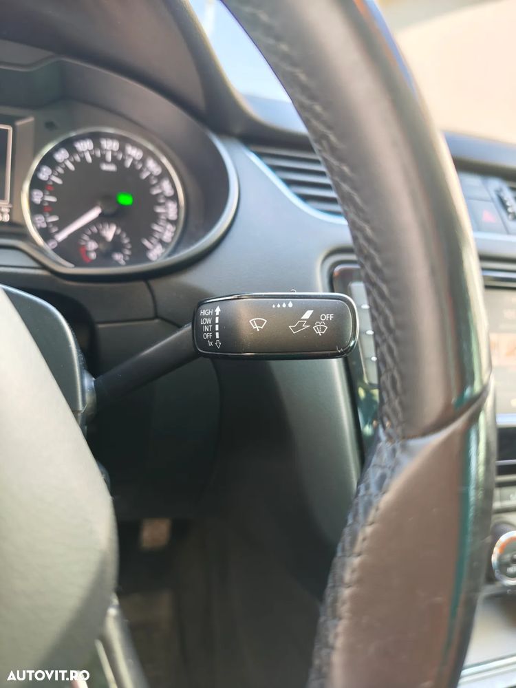Skoda Octavia 2.0 TDI (Green tec) DSG Ambition - 22