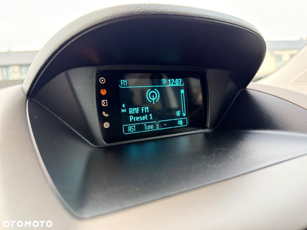 Ford Tourneo Courier 1.0 EcoBoost Titanium - 38