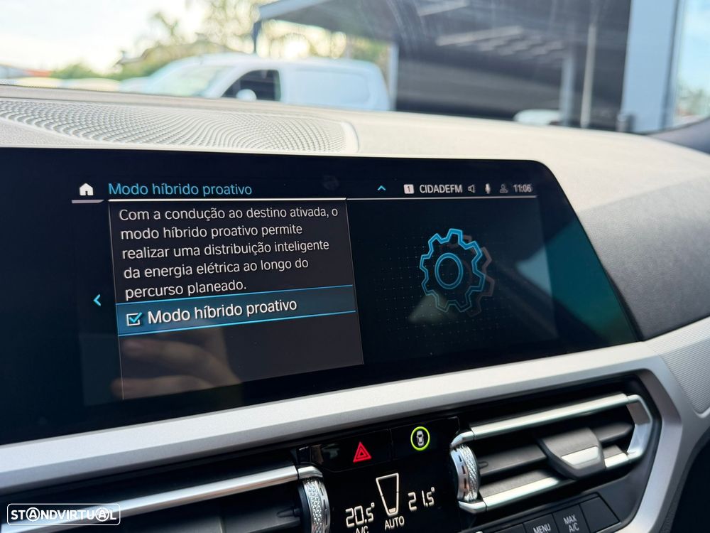 BMW 320 e Corporate Edition Auto - 49