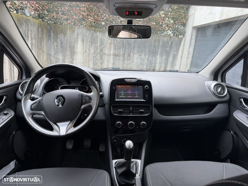 Renault Clio 1.5 dCi Dynamique S - 12