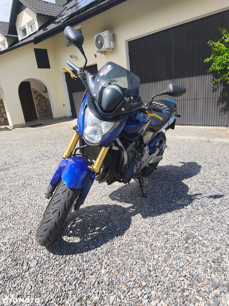 Honda CB - 8