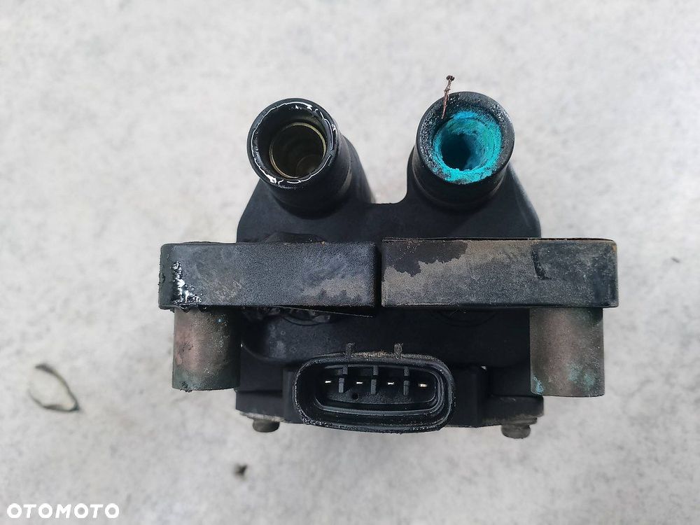 CEWKA ZAPŁONOWA SUBARU IMPREZA II 22435AA020 HITACHI 1.6 16V - 6