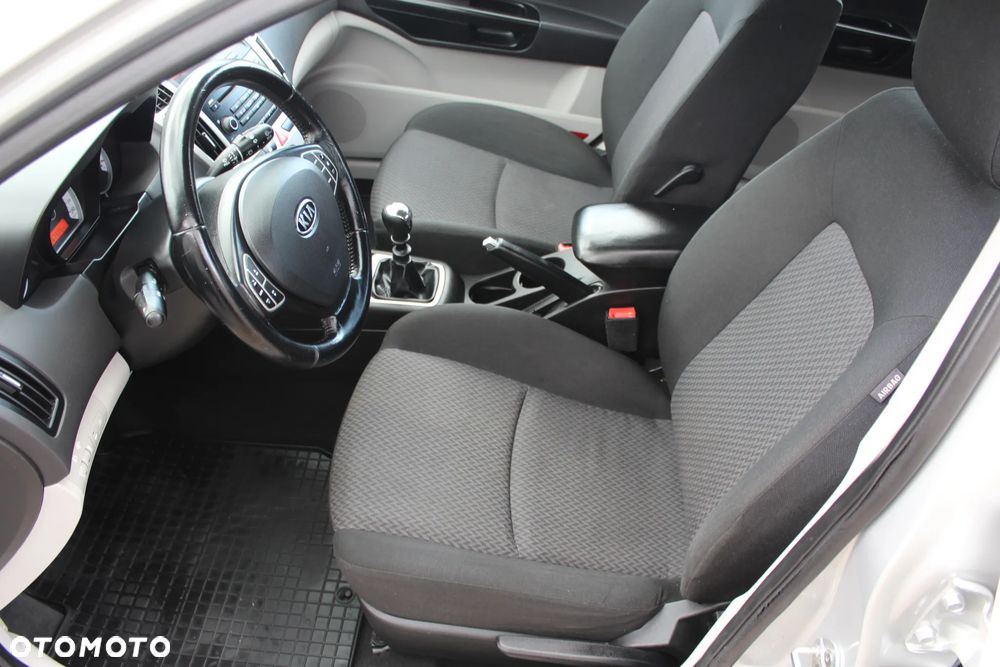 Kia Ceed 1.6 CRDi EX - 14